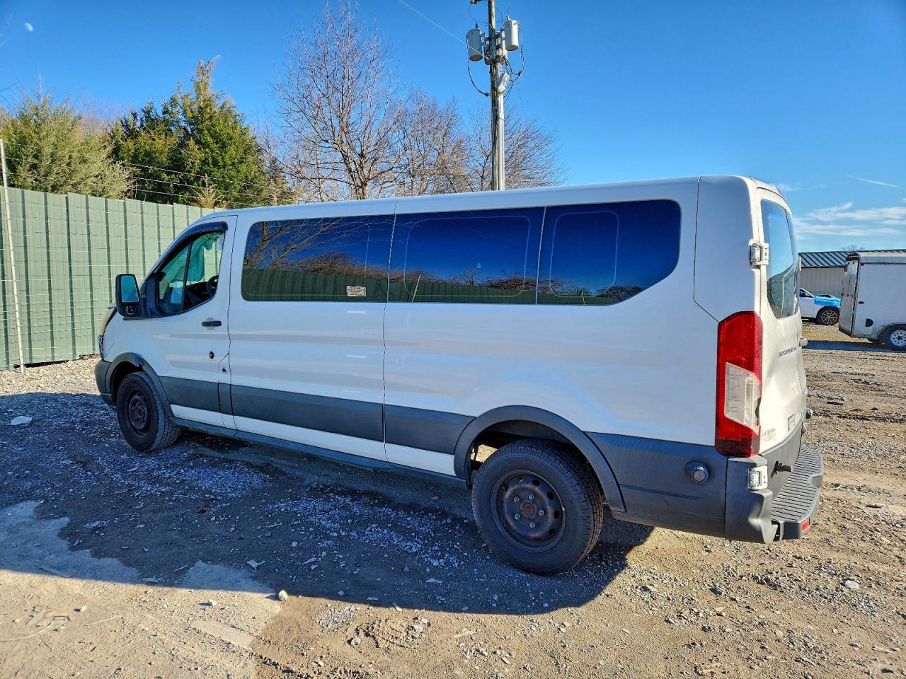 Ford Transit T-350 Image 4