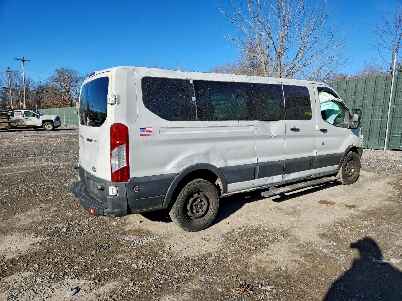 Ford Transit T-350 Image 5