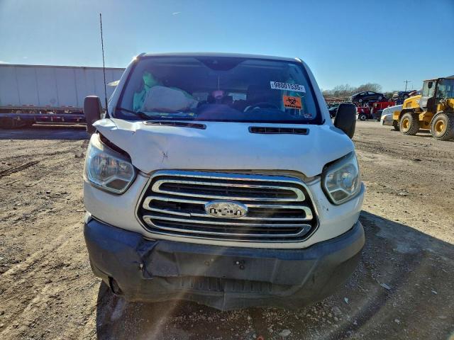 Ford Transit T-350 Image 11