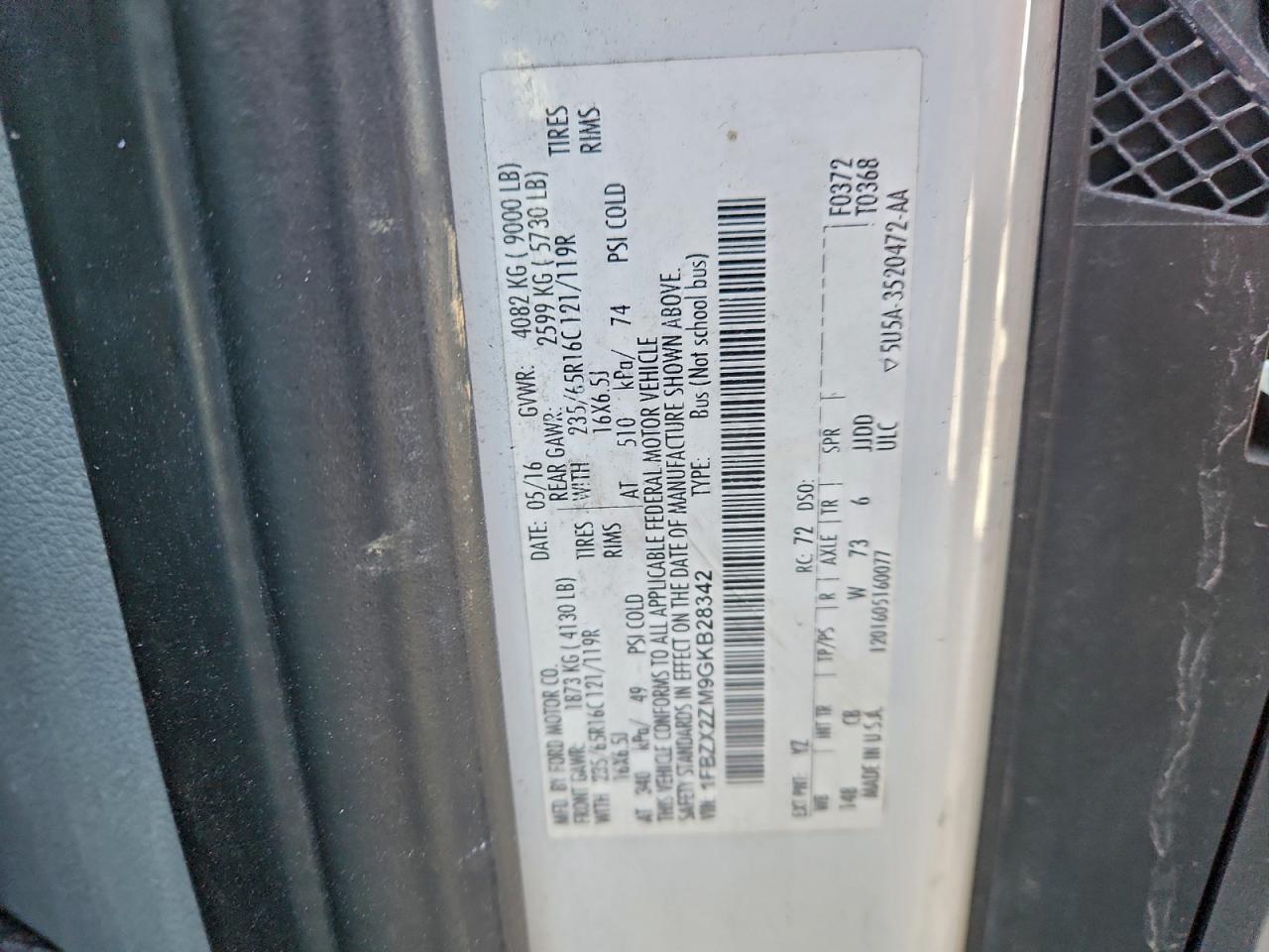 Ford Transit T-350 Image 2