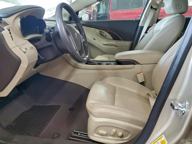 Buick LaCrosse Image 7