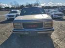 GMC Suburban K1500 Image 13