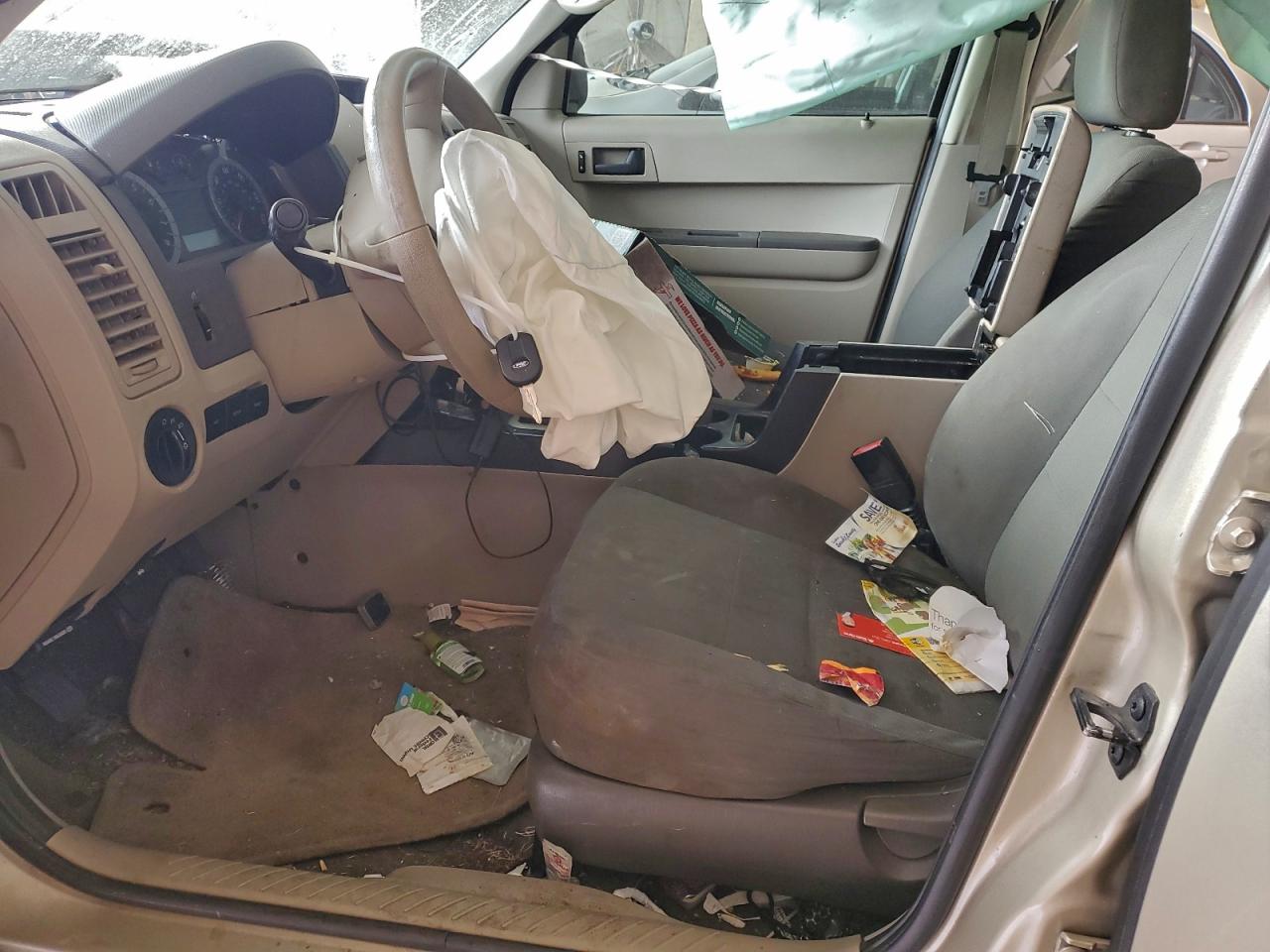 Ford Escape Xls Image 8