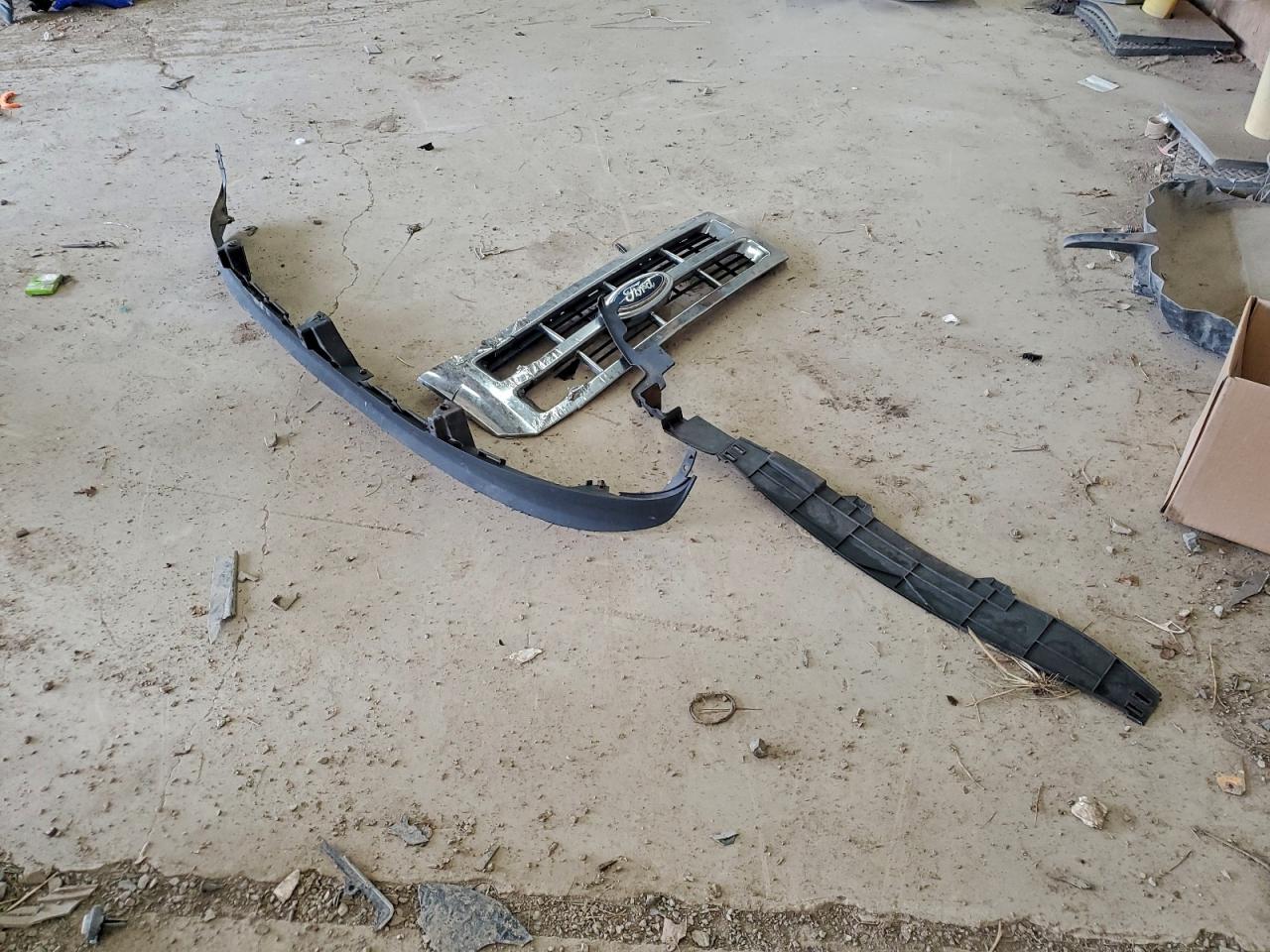 Ford Escape Xls Image 5