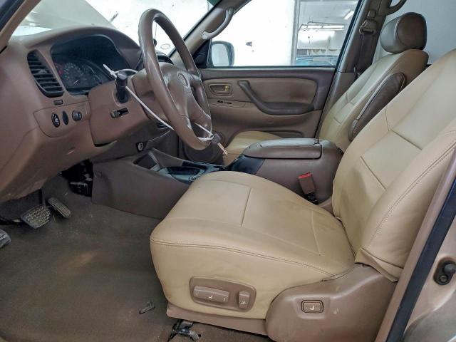 Toyota Sequoia Sr5 Image 7