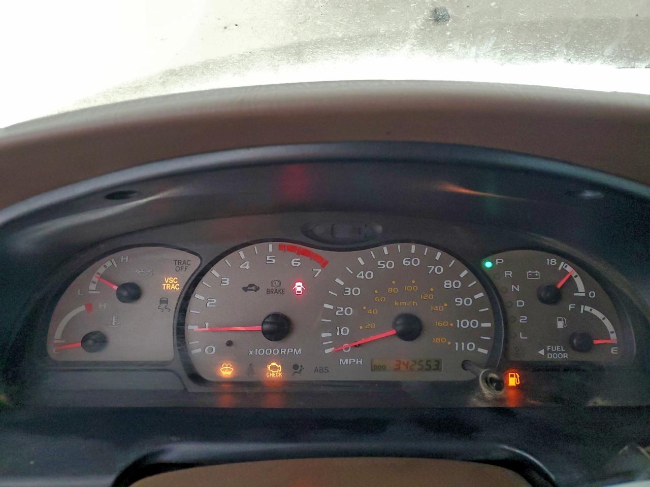 Toyota Sequoia Sr5 Image 5