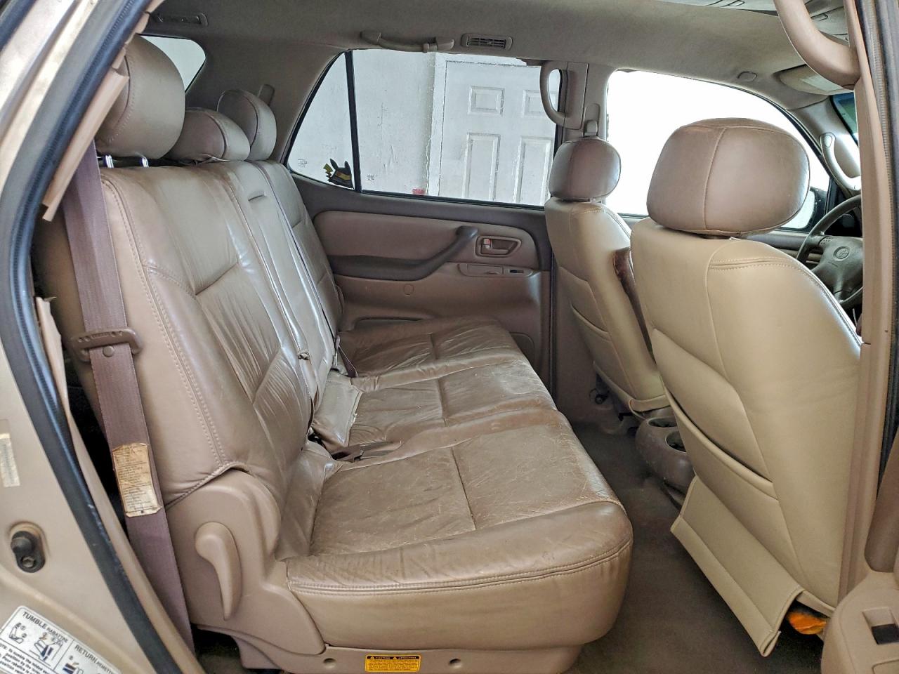 Toyota Sequoia Sr5 Image 9
