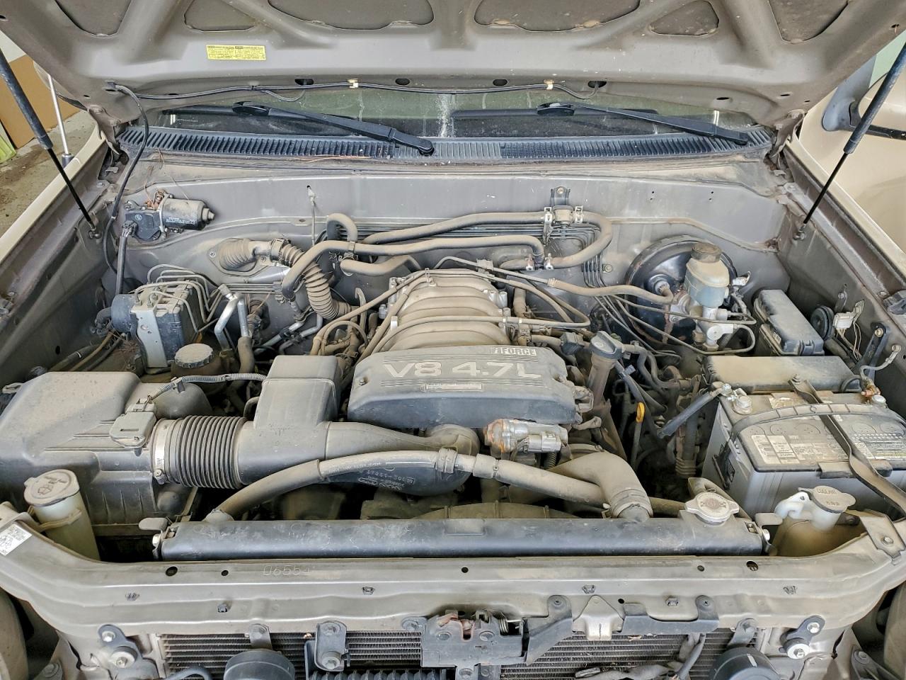 Toyota Sequoia Sr5 Image 13