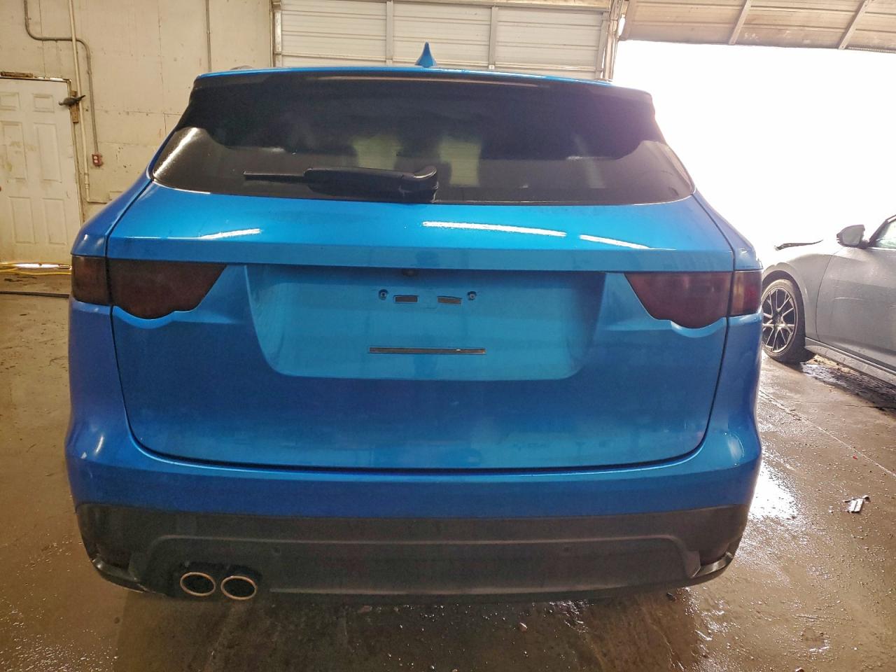 Jaguar F-PACE Prestige Image 5