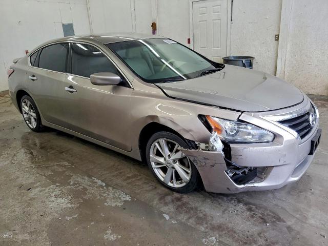Nissan Altima 2.5 Image 4