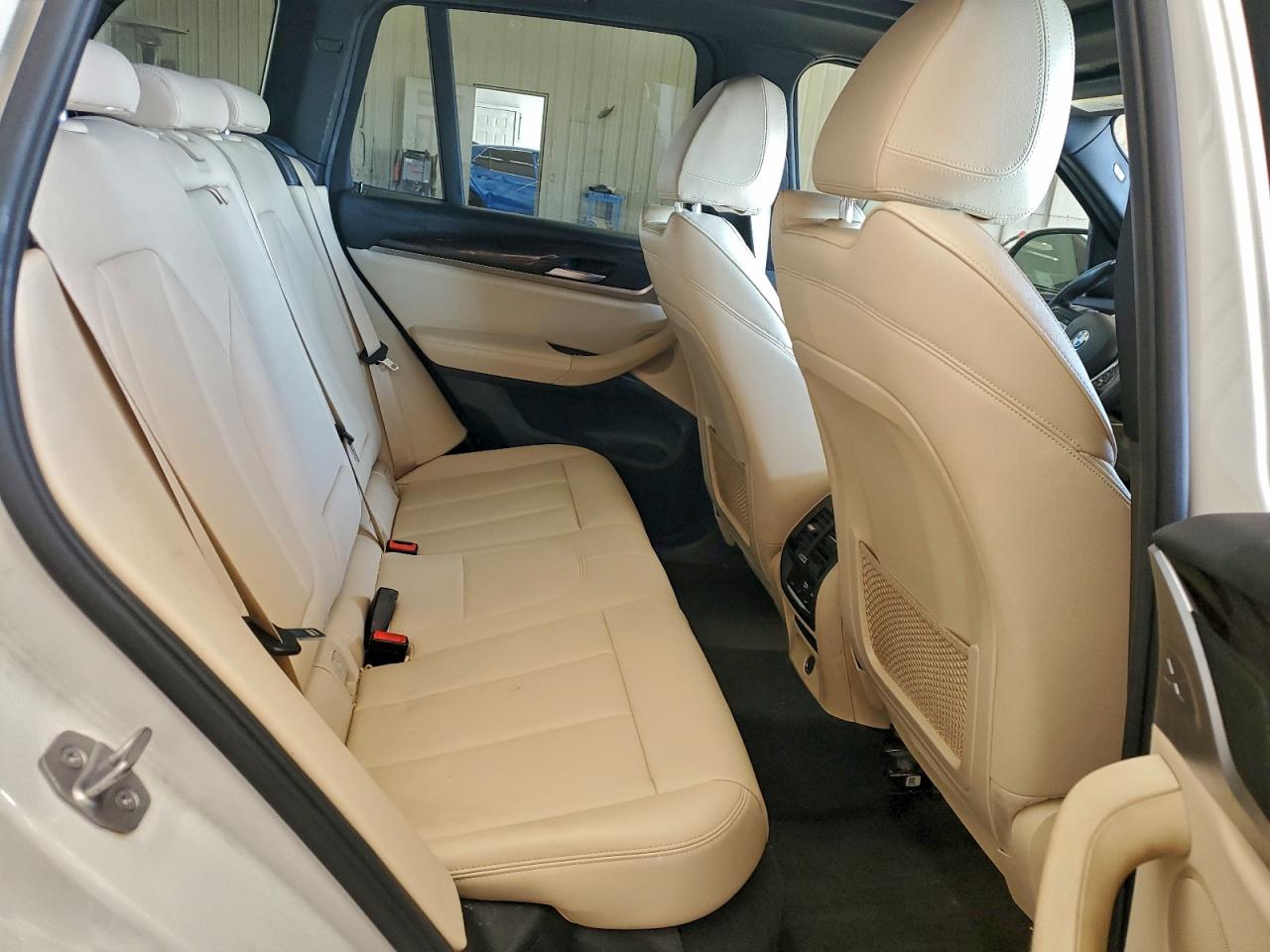 BMW X Series Xdrive30i Image 14