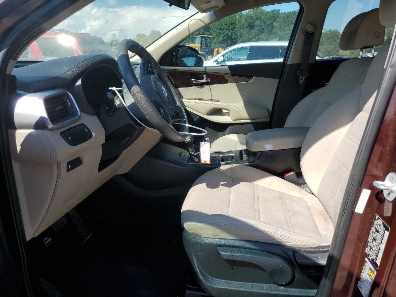 Kia Sorento Lx Image 8