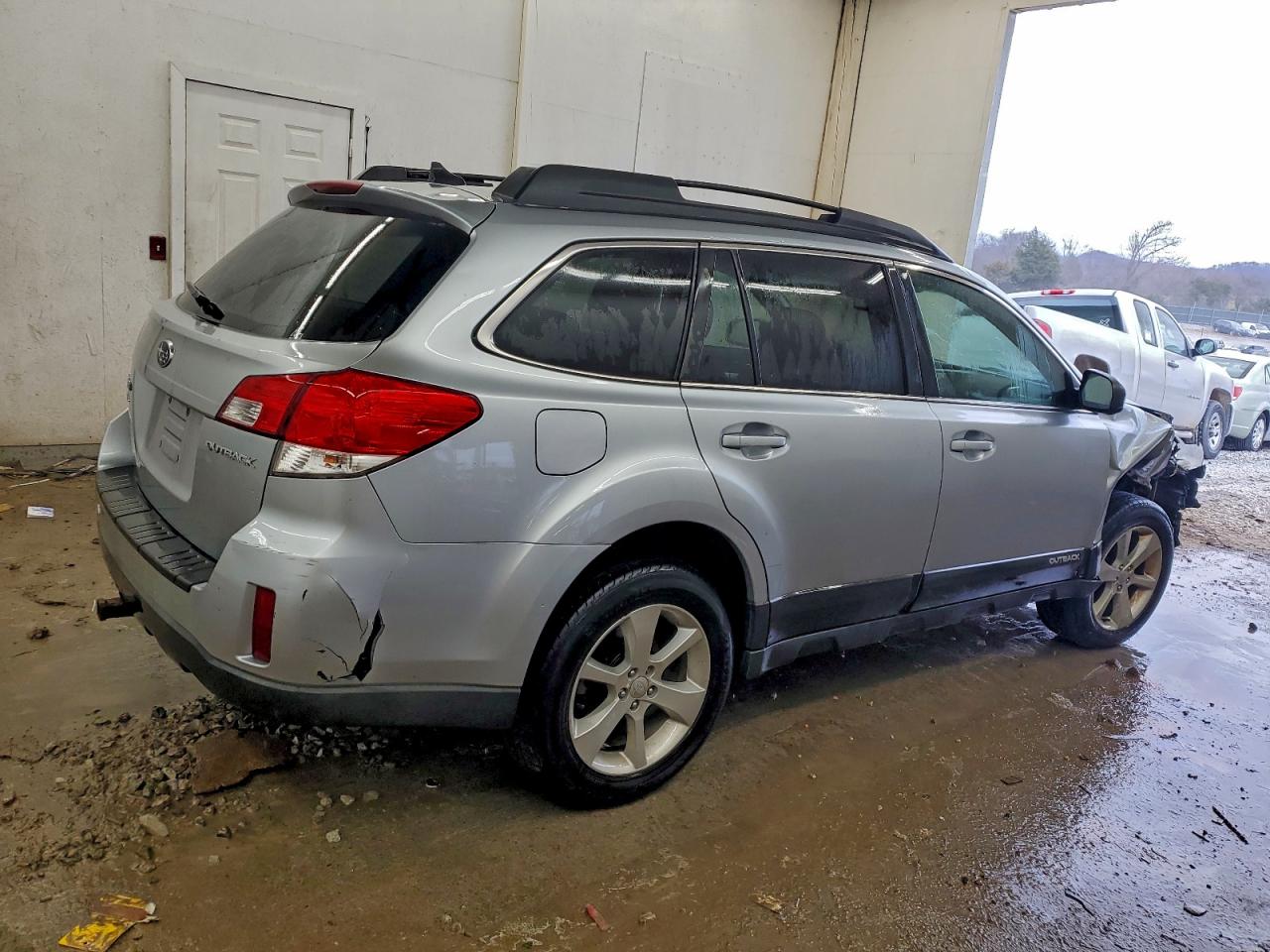 Subaru Outback 2.5i Premium Image 5