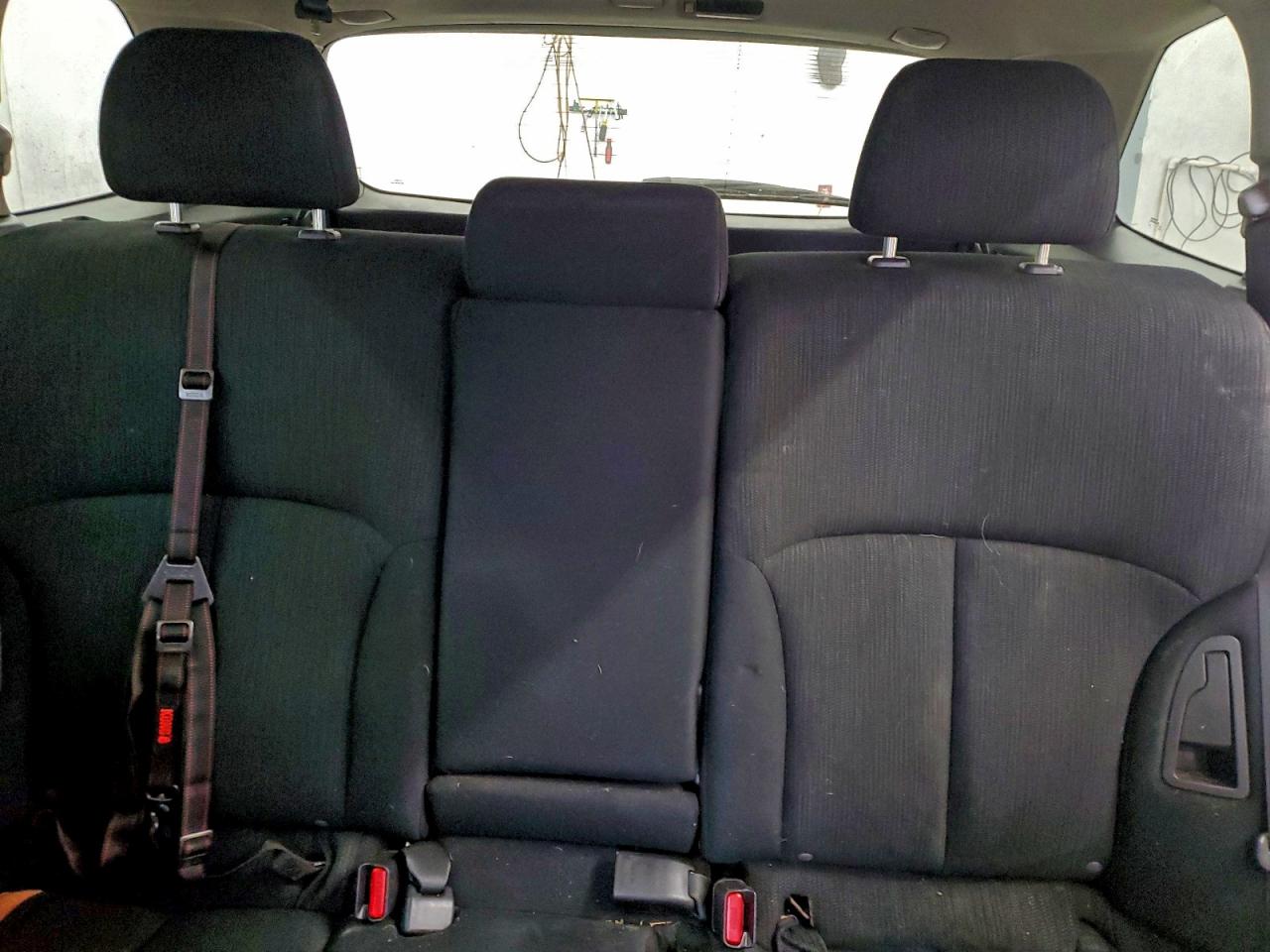 Subaru Outback 2.5i Premium Image 7