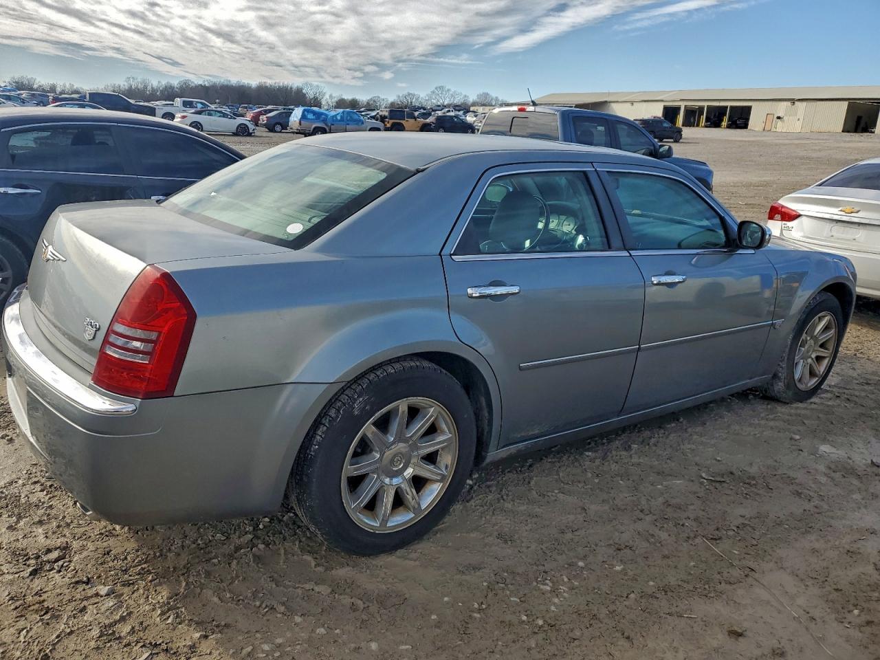 Chrysler 300 Image 3