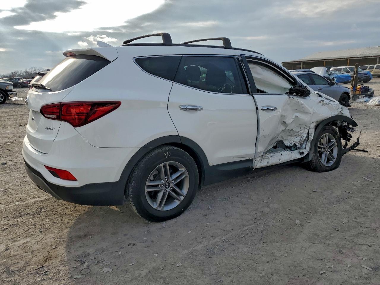 Hyundai SANTA FE Image 5