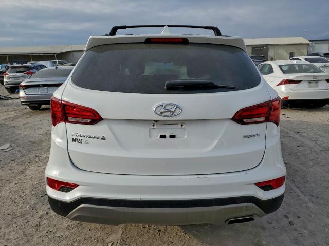 Hyundai SANTA FE Image 4