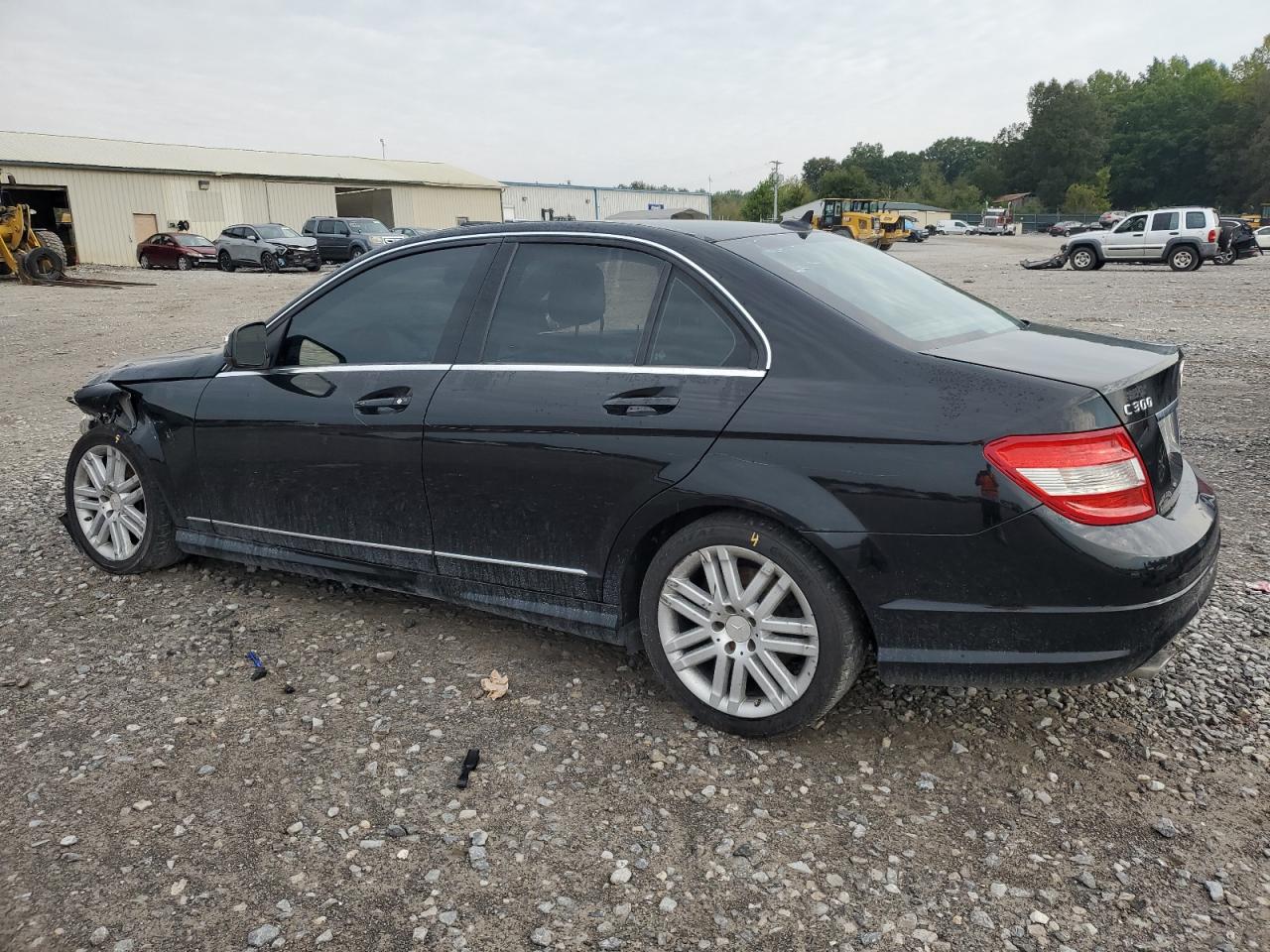Mercedes-Benz C-Class 300 4matic Image 12