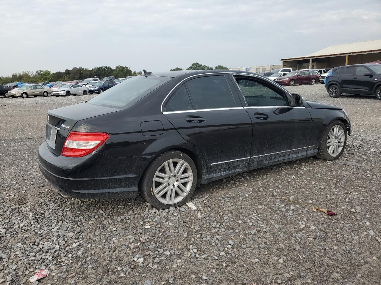 Mercedes-Benz C-Class 300 4matic Image 2