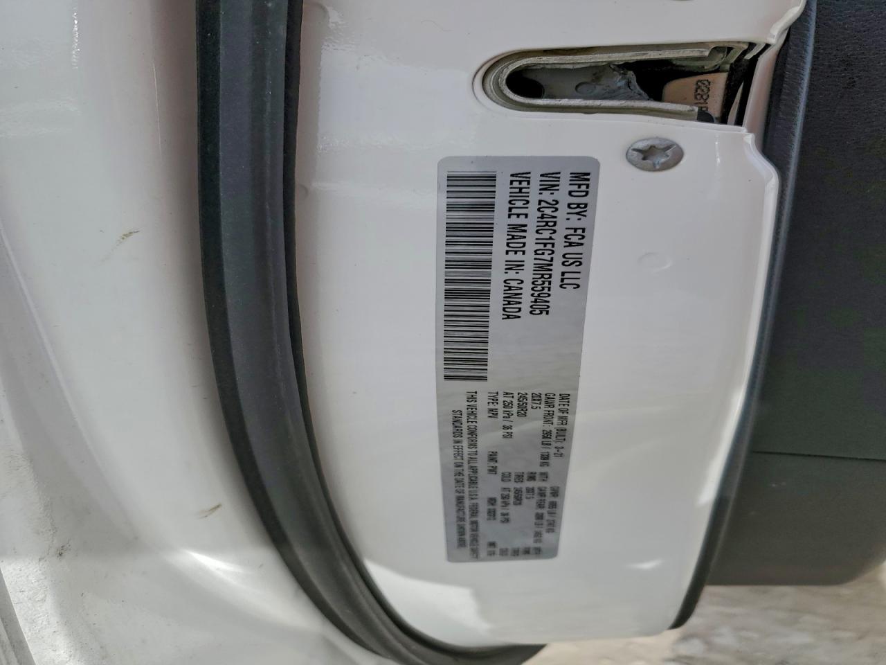 Chrysler Pacifica Touring Image 6