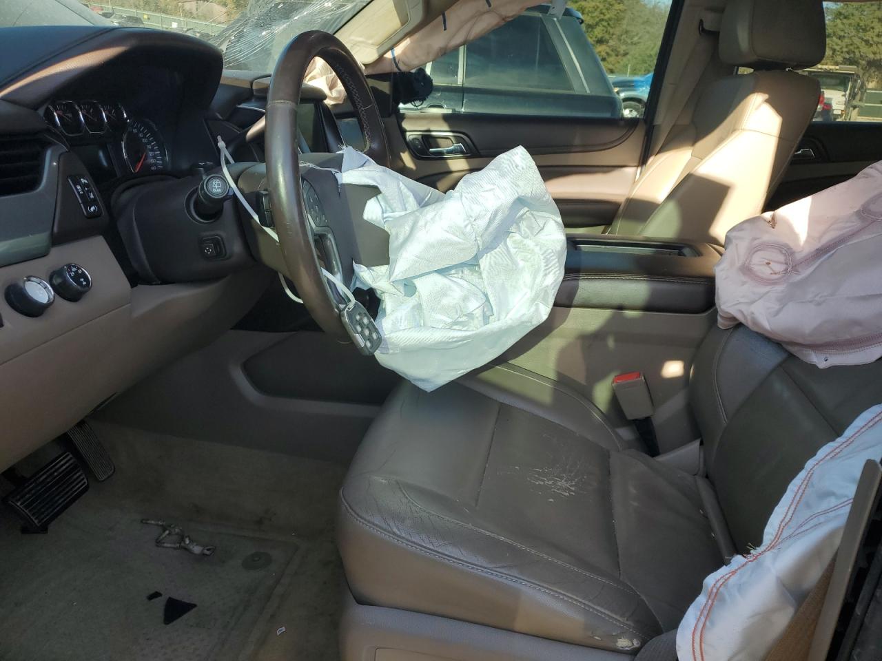 Chevrolet Tahoe K1500 Lt Image 4