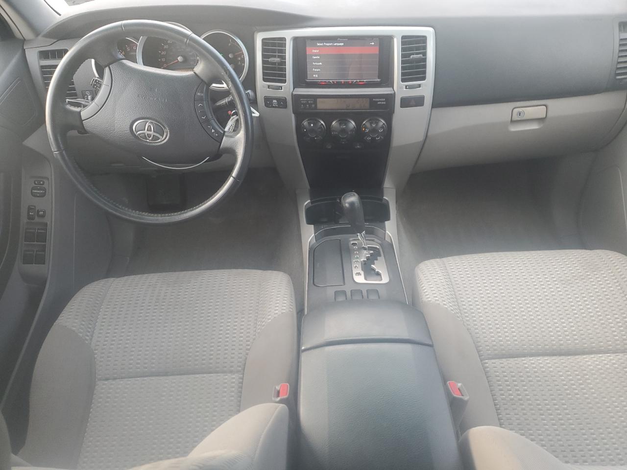 Toyota 4Runner Sr5 Image 6