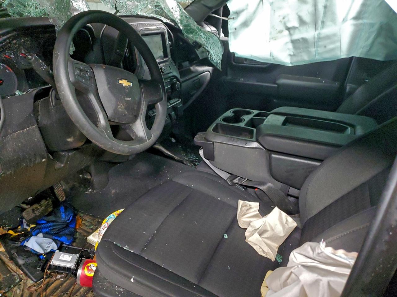 Chevrolet Silverado K1500 Custom Image 11