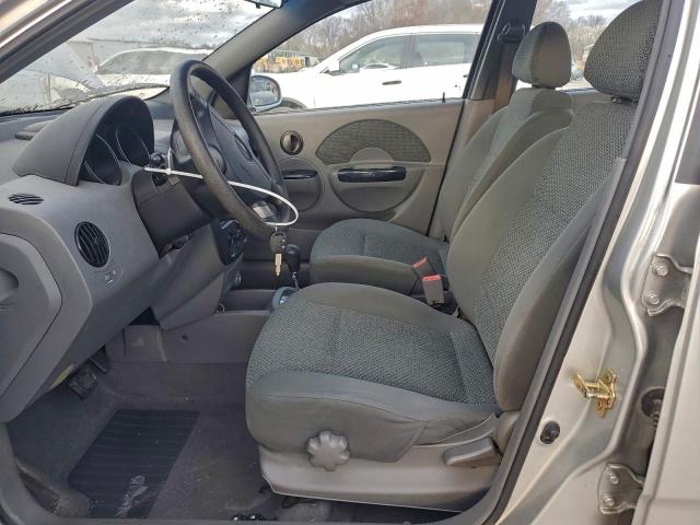 Chevrolet Aveo Lt Image 4