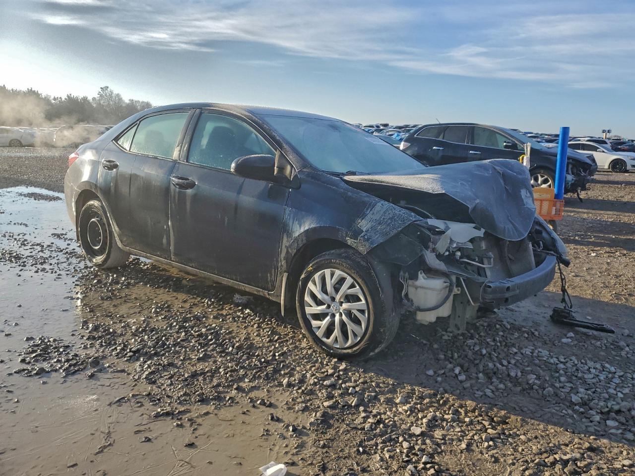 Toyota Corolla L Image 13