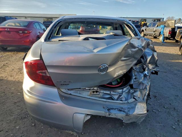 Buick LaCrosse Cx Image 6