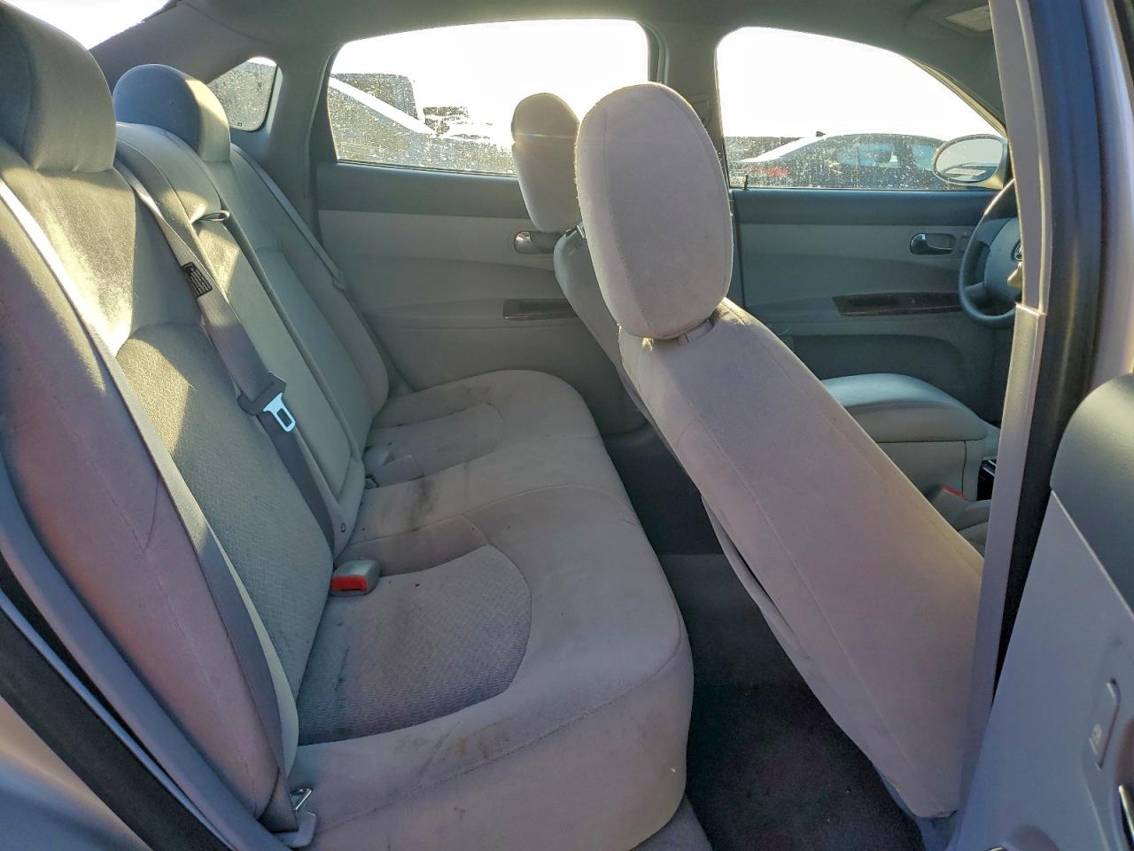 Buick LaCrosse Cx Image 11