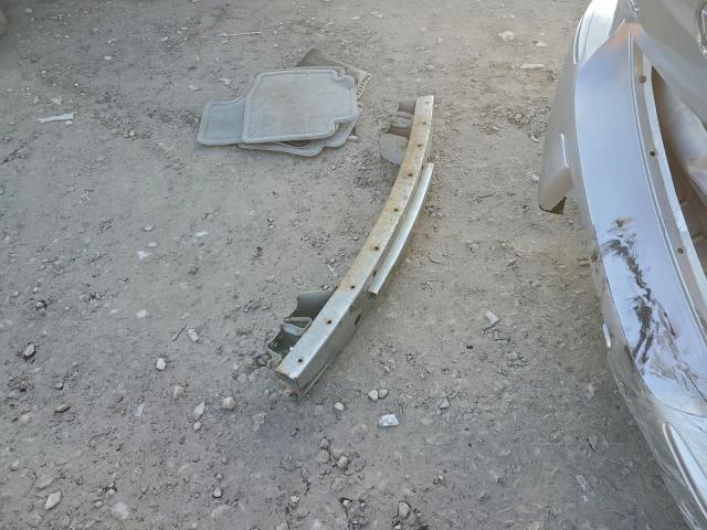 Buick LaCrosse Cx Image 8