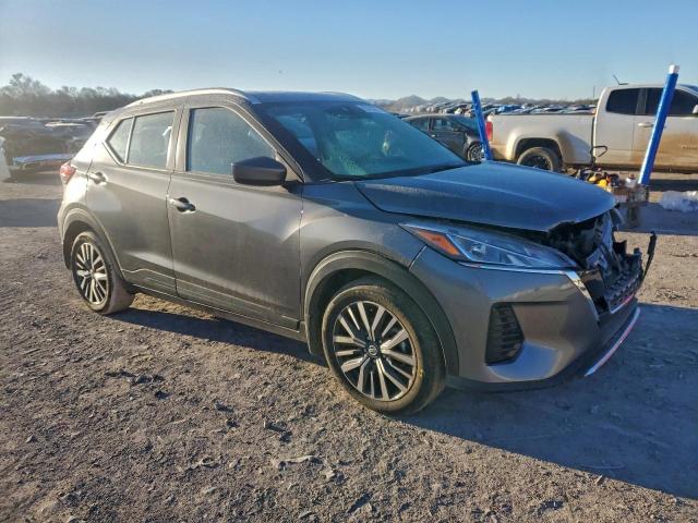 Nissan Kicks Sv Image 7