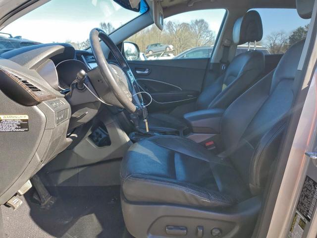 Hyundai SANTA FE Gls Image 12