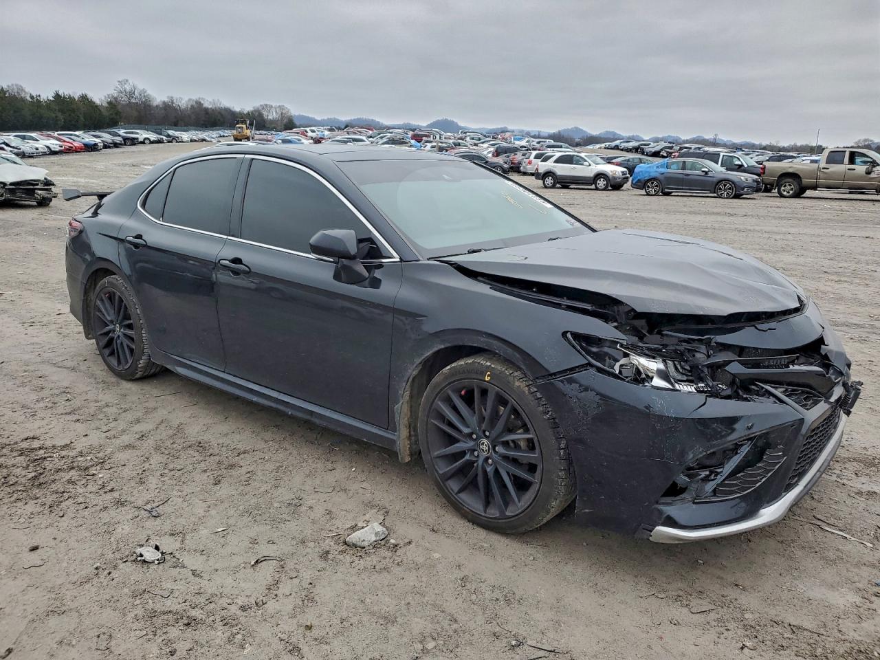 Toyota Camry Xse Image 11