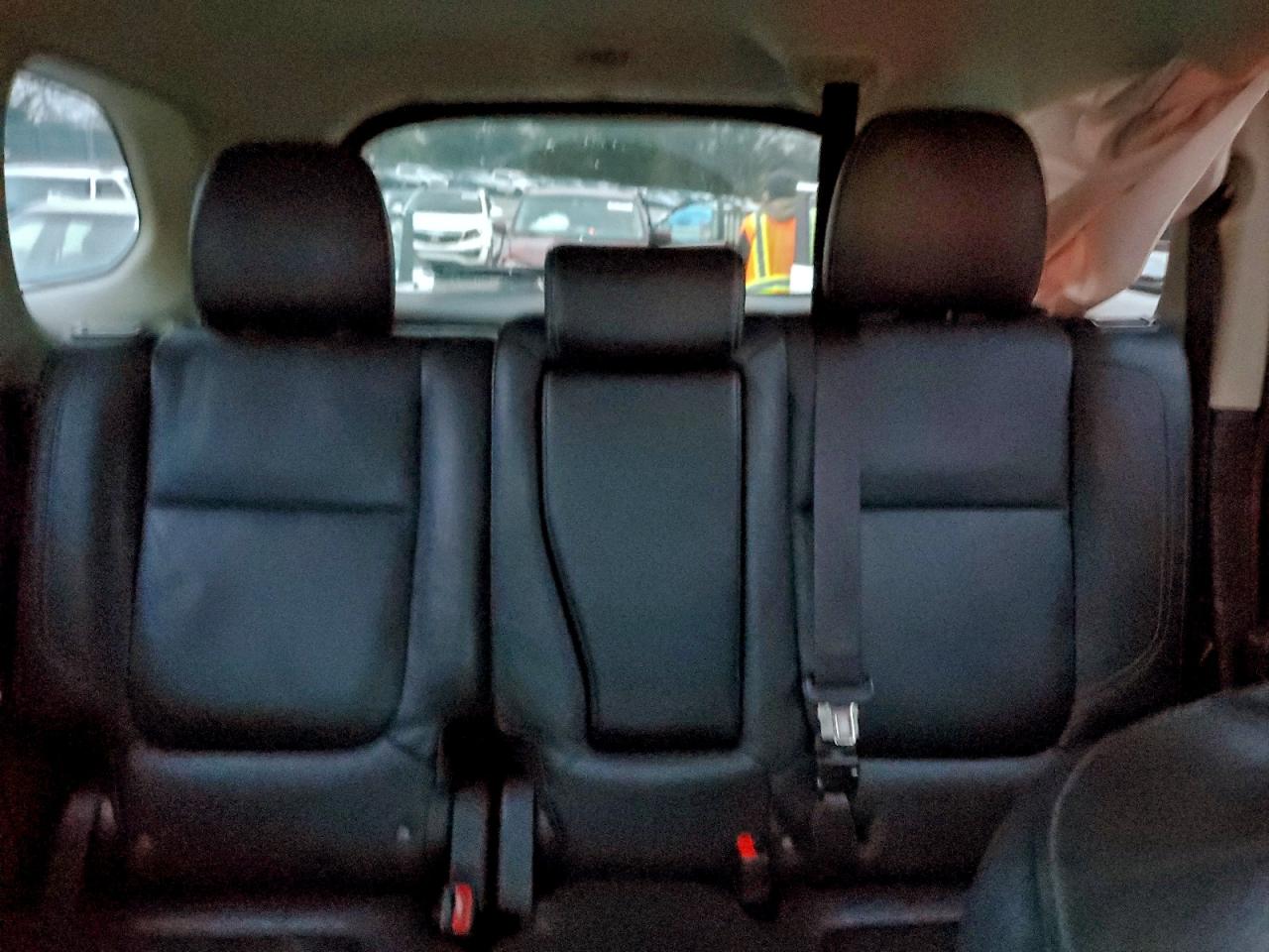 Mitsubishi Outlander Se Image 8