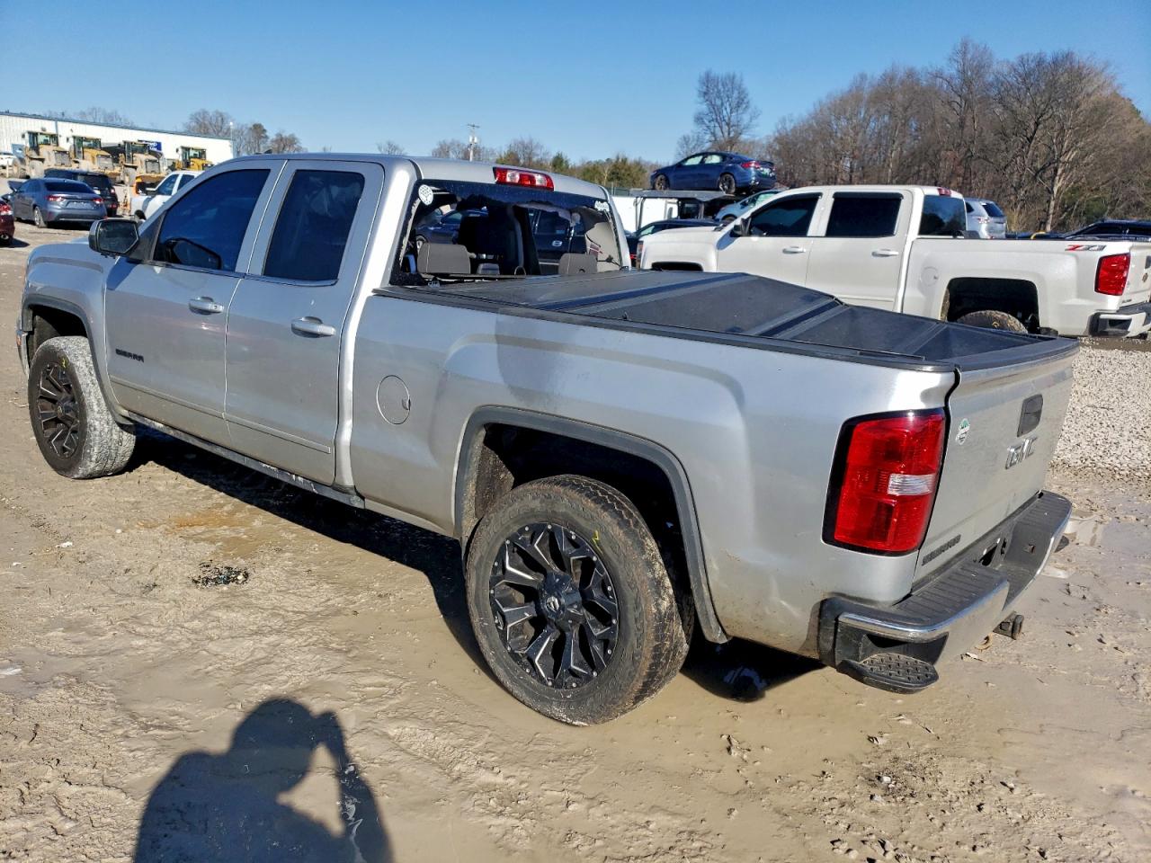GMC Sierra K1500 Sle Image 5