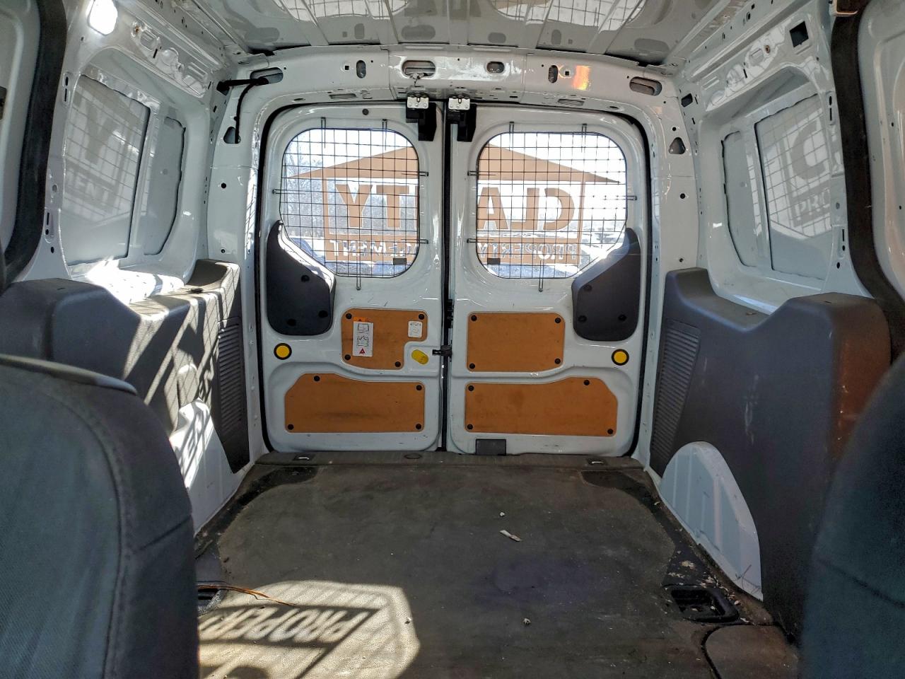 Ford Transit Xl Image 8