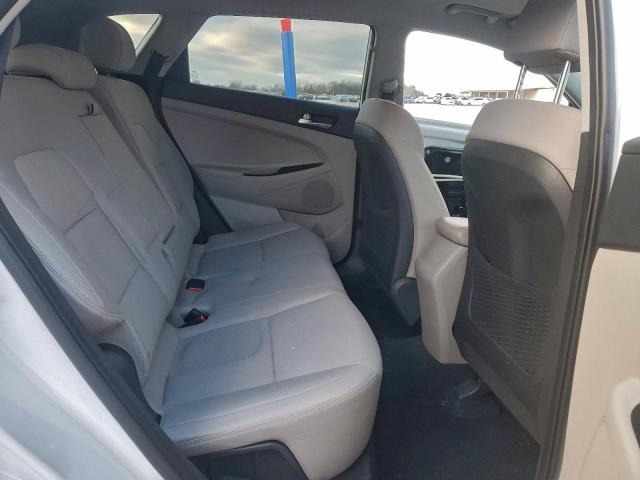 Hyundai TUCSON Limited Image 6