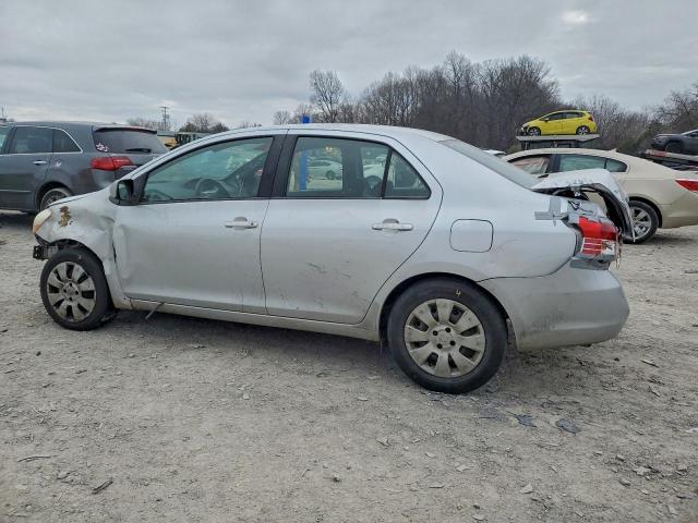 Toyota Yaris Image 2