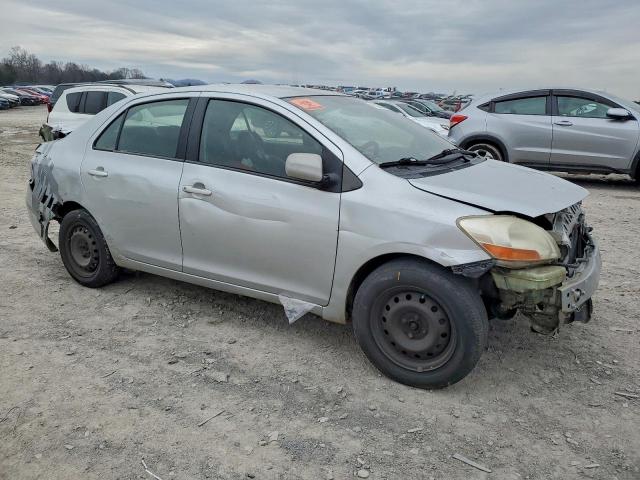 Toyota Yaris Image 6