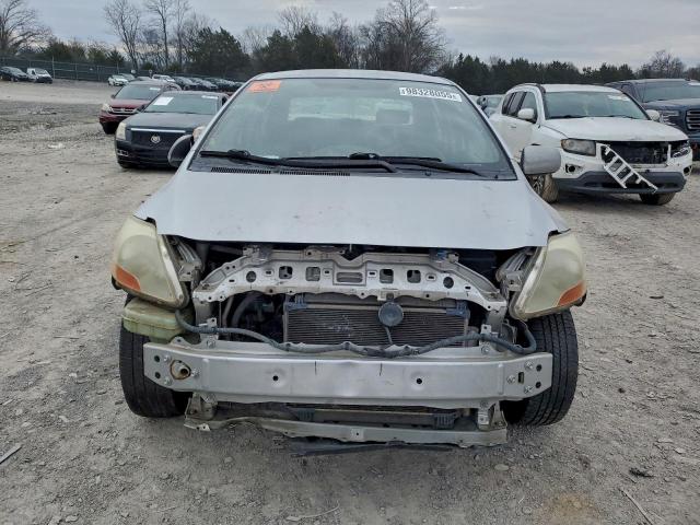 Toyota Yaris Image 5