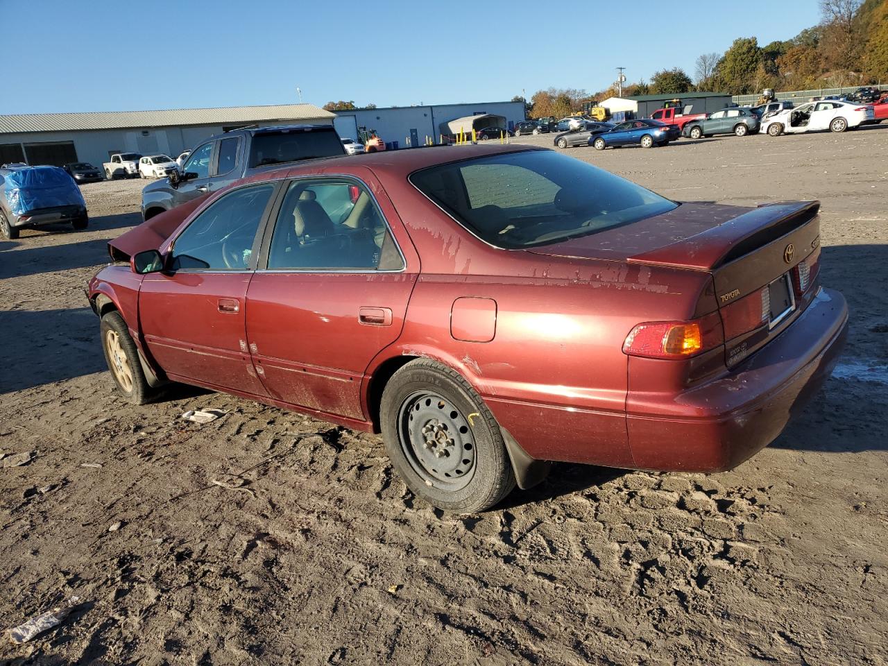 Toyota Camry Ce Image 13