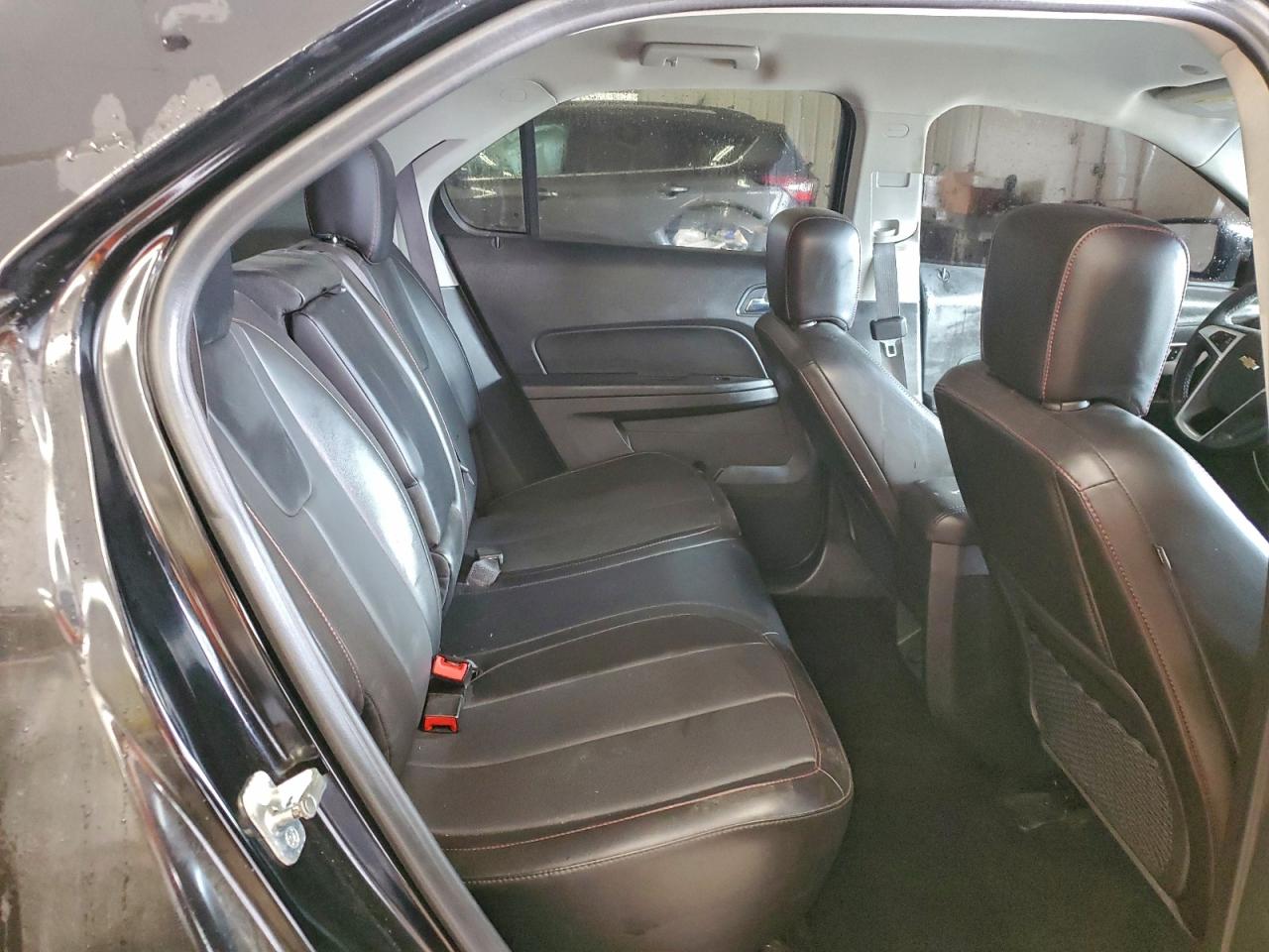 Chevrolet Equinox Premier Image 12