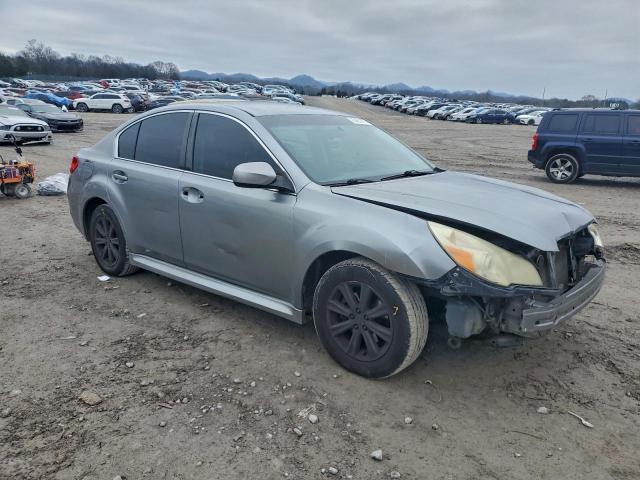 Subaru Legacy 2.5i Premium Image 2