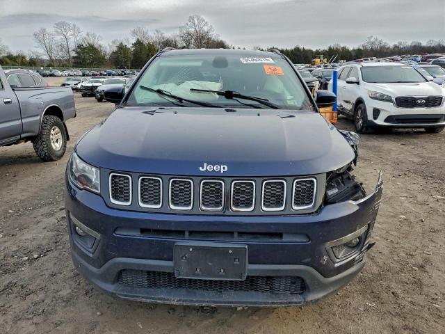 Jeep Compass Latitude Image 8