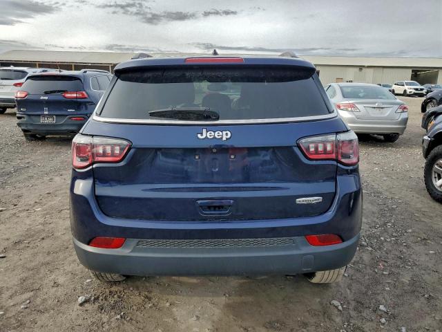Jeep Compass Latitude Image 5