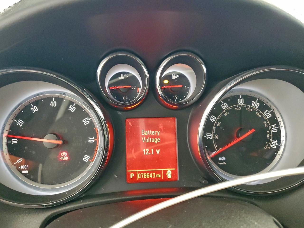 Buick Cascada Image 8