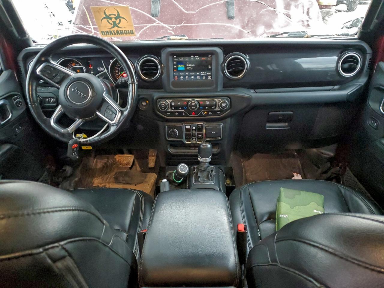 Jeep Wrangler Sahara Image 11