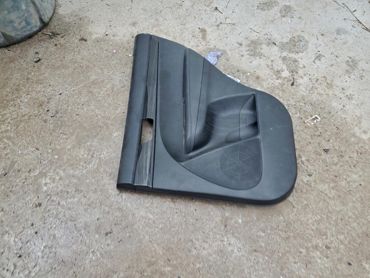 Kia Sorento Base Image 10